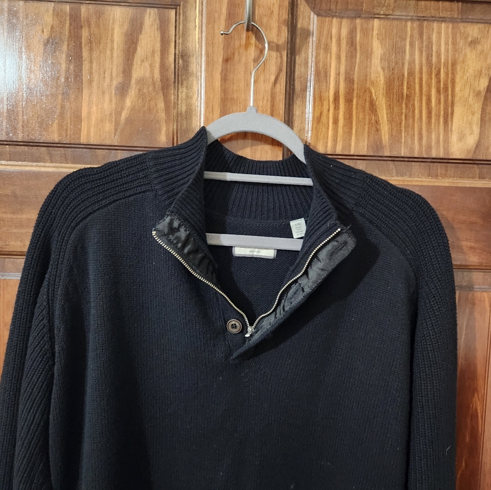 Daniel Buchler Sweater - Navy / Mens Large